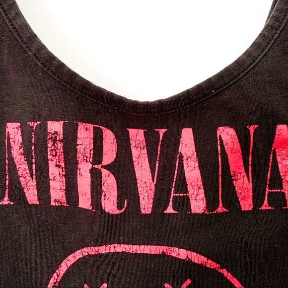 H&M Black Nirvana Crop Top - Picture 2 of 3